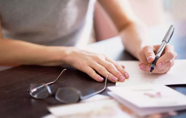 یادداشت برداری، عادت مهم افراد عشق کتاب