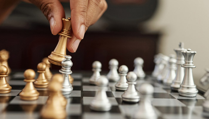 درس های شگفت انگیز زندگی از بازی شطرنج ، Amazing life lessons from the game of chess