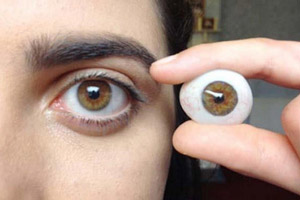 چشم مصنوعی یا پروتز چشم چقدر هزینه دارد؟