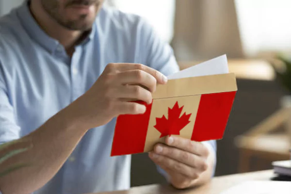 مزایا و معایب انتقال استارتاپ به کانادا