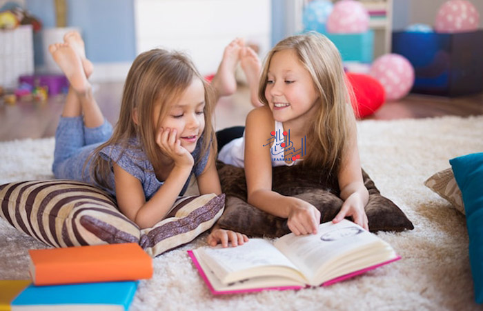 با دوستان کتاب بخوانید ، چطور بچه ها را به کتاب خواندن علاقه مند کنیم؟