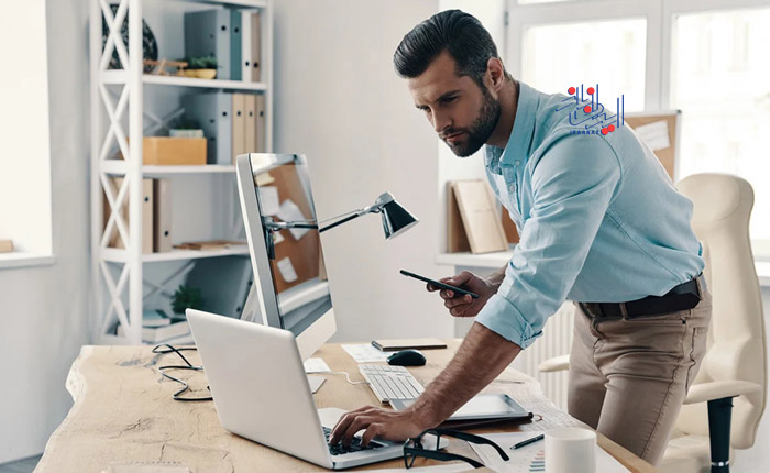 تمرکز بیش از حد بر کار یا سرگرمی ، کارهای عجیب مردان وقتی از رابطه راضی نیستند