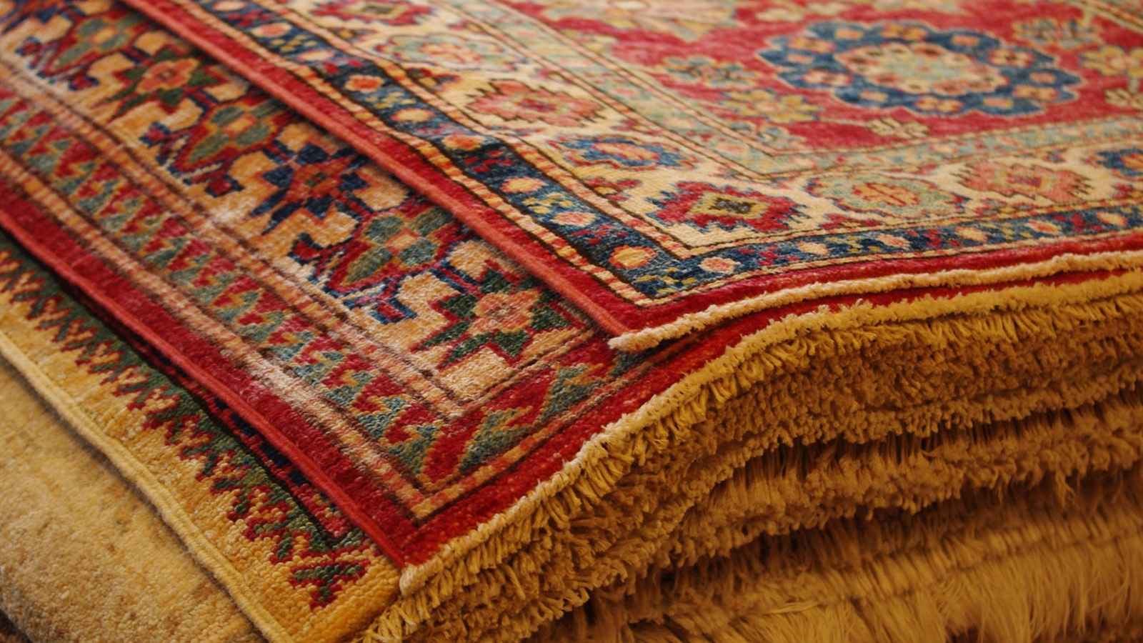 5 دلیل برای شستشوی فرش ها در تابستان