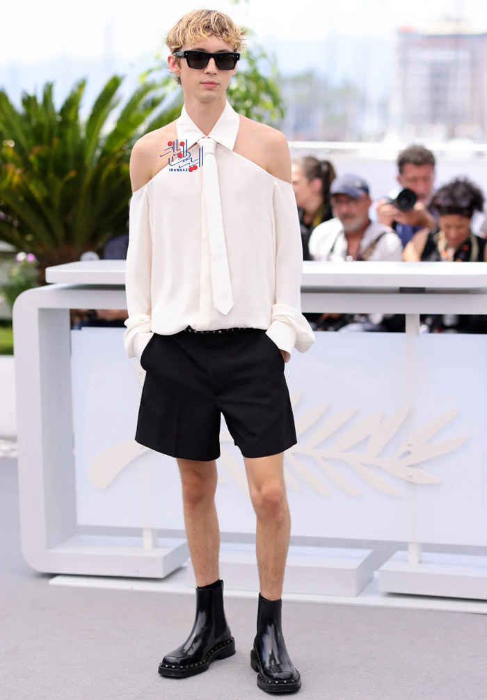 تروی سیوان - Troye Sivan ، بازیگرانی که با شورت روی فرش قرمز حاضر شدند