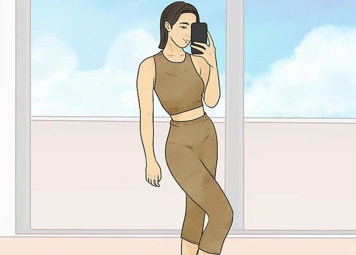 به اشتراک گذاشتن پست یا استوری