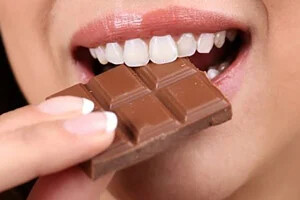 رژیمی یا به دلیل سلامتی نمیتونی شکلات بخوری؟ پس با ما همراه باش!