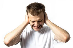 چگونه دیزل ژنراتورهای مدرن به کاهش آلودگی صوتی کمک میکنند؟