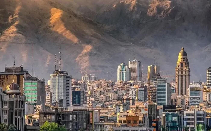 راهنمای سفر اقتصادی به تهران