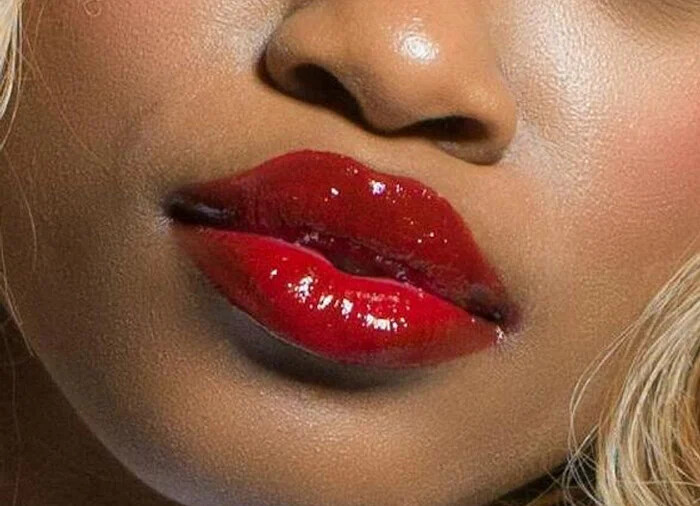 رژلب های براق