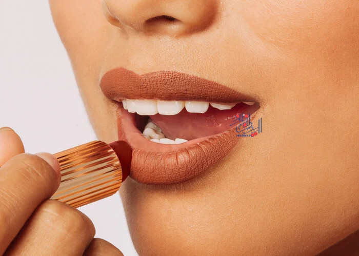 قهوه ای ، زیبا و جدیدترین رژ لب های ترند پاییز امسال