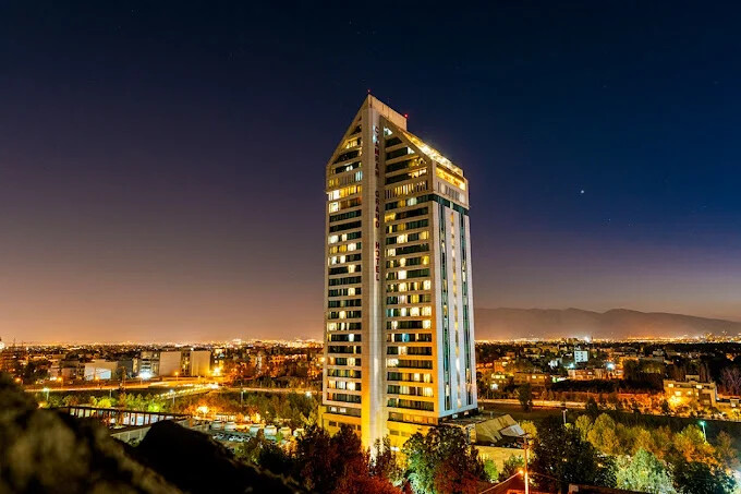 هتل بزرگ شیراز