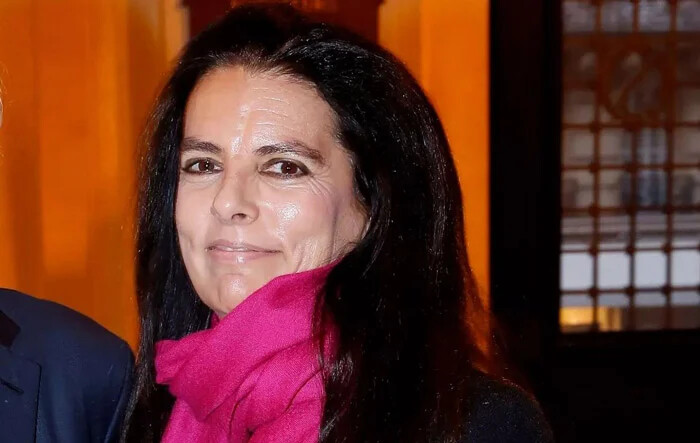 برند لوازم آرایشی و مراقبت از پوست ، ثروتمندترین زن جهان با حدود 99.5 میلیارد دلار سرمایه