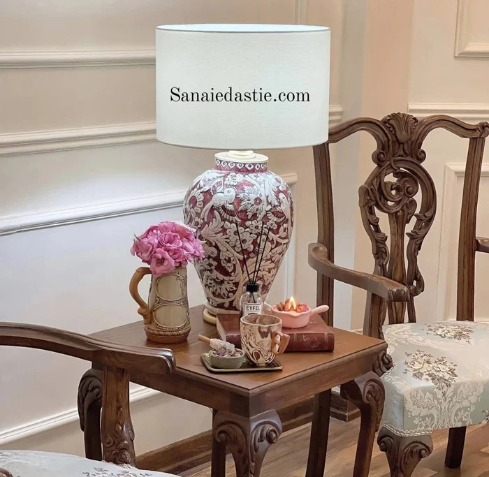 آباژور رومیزی مدرن
