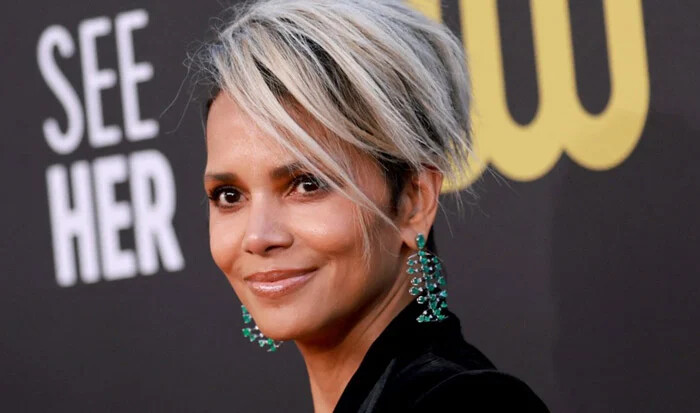 هلی بری (Halle Berry)