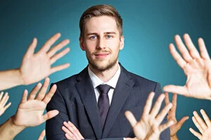 مهمترین ویژگی های افراد جذاب و دوست داشتنی