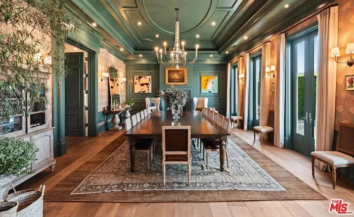 Jennifer Lopez home
