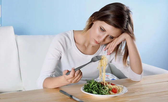 نشانه های گرسنگی و سیری در هم آمیخته