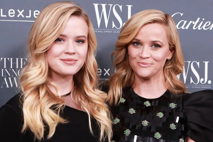 ریس ویترسپون (Reese Witherspoon) و دخترش