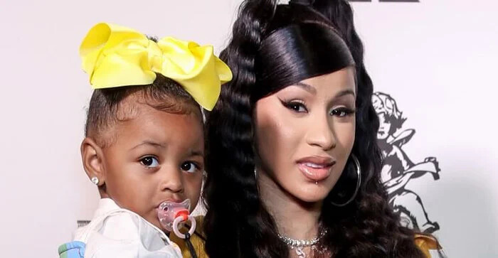 کاردی بی (Cardi B)