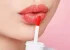 تینت لب‌ بهتر است یا رژ لب؟