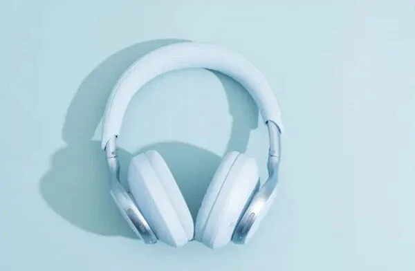 هدفون نویز کنسلینگ