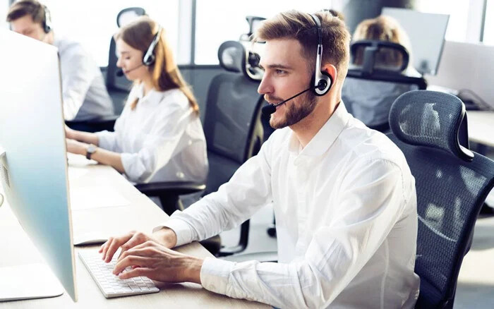 بازاریاب تلفنی