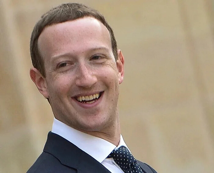 مارک زاکربرگ (Mark Zuckerberg)