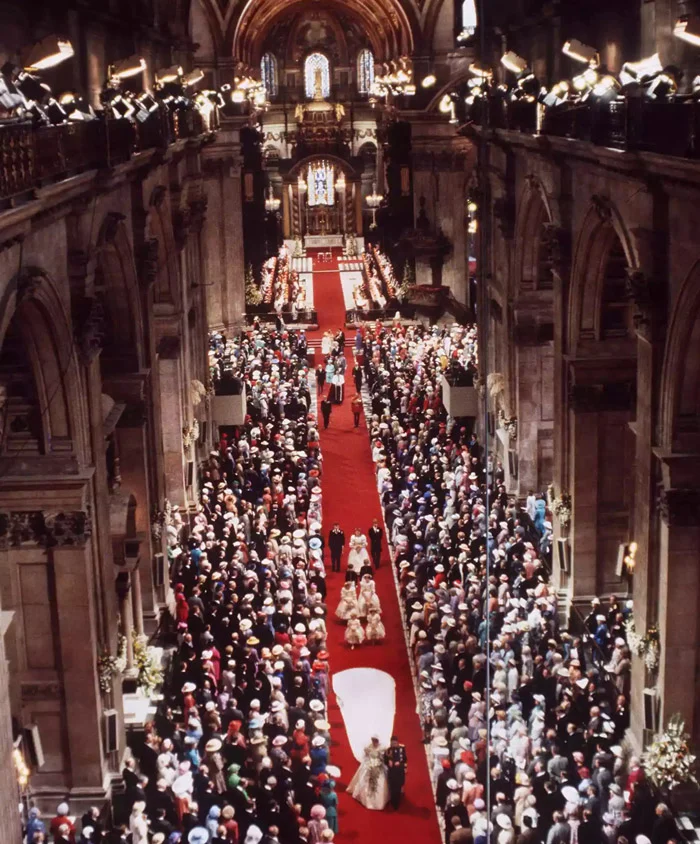پرنسس دیانا و پرنس چارلز (Princess diana and Charles III)