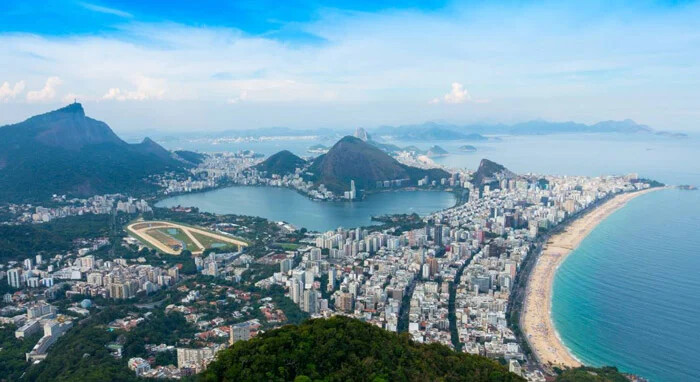 بندر ریودوژانیرو (Port of Rio de Janeiro) ، عجایب دیدنی و شگفت انگیز هفتگانه طبیعی زمین