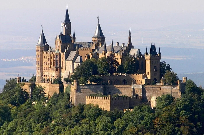 قصر هوهنزولرن، آلمان (Hohenzollern Castle)