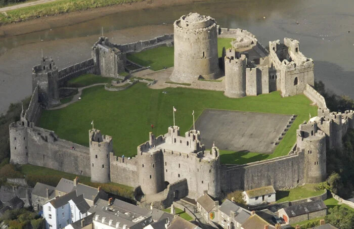 قصر کُنوی، ولز (Conwy Castle)