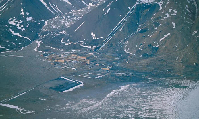 Pyramiden, Norway