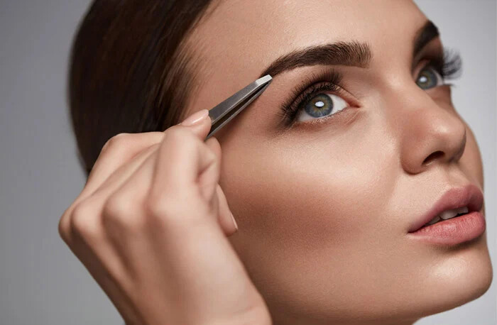 ابروها را طبیعی و متناسب نگه دارید ، 20 نکته کاربردی برای زیبایی طبیعی و شادابی پوست بانوان