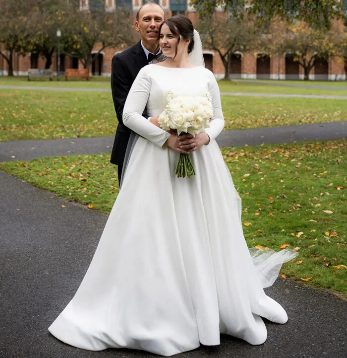 Romantic Wedding Photos; Beautiful Pictures of Brides and Grooms