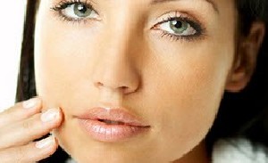 راه حل هایی برای کوچک کردن منافذ بزرگ پوست