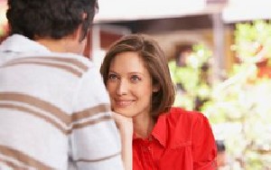 او حرکاتی بخصوص انجام می دهد