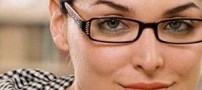 اگر به چشمانتان عینک می زنید اینگونه آرایش کنید