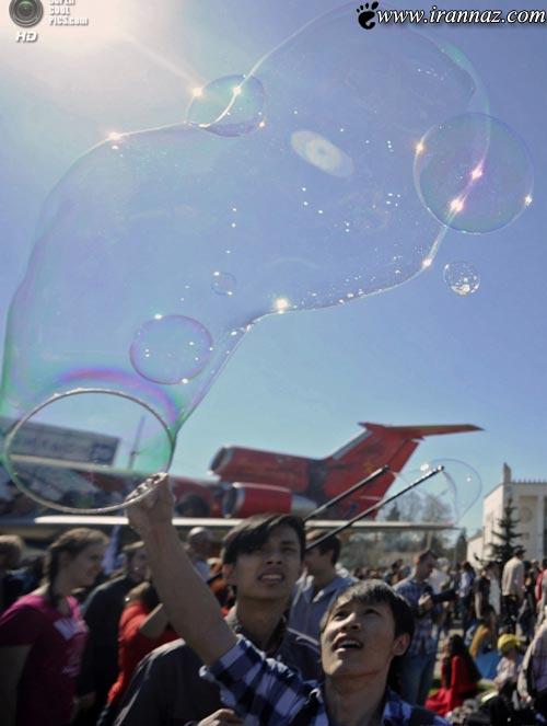 عکس های زیبا و دیدنی از جشنواره حباب ها در روسیه