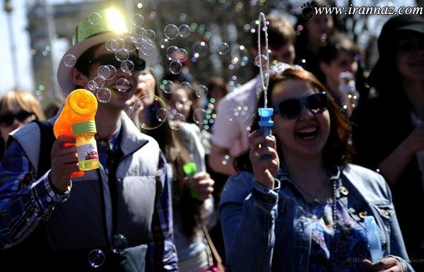 عکس های زیبا و دیدنی از جشنواره حباب ها در روسیه