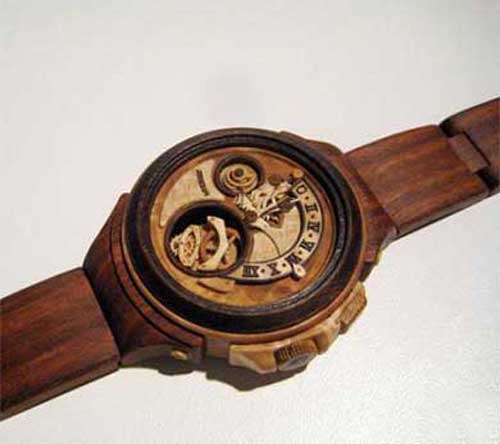 ساعت های موچی که از چوب درست شده است (عکس)