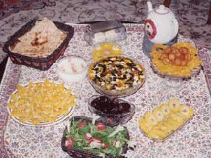 مصرف موادغذایی چرب هنگام افطار باعث بی اشتهایی هنگام سحر
