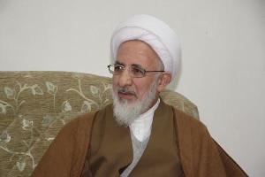 دلیل کناره‌ گیری آیت‌الله جوادی آملی از امامت ‌جمعه