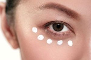 خالها را چگونه با مواد آرایشی بپوشانیم؟