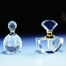 چه عطری با شما سازگار است؟