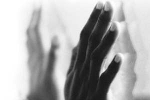 حبس 15 ساله برادر در خانه!