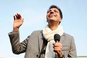 فردوسی‌پور: مردم دوستم دارند چون دروغ نمی‌گویم