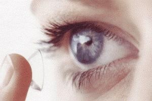 آیا شما از لنز رنگی استفاده می کنید؟