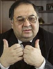 تاجر ایرانی مالک باشگاه آرسنال انگلیس+عکس