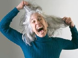 سفید شدن موهای خود را به تأخیر بیندازید !
