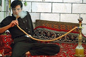 پاتوق فوتبالیست ها و مداحان قلیان‌کش کجاست؟!